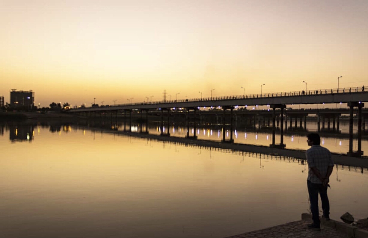 عدسة ايرانية: جسر فوق نهر الكارون في الأهواز 3
