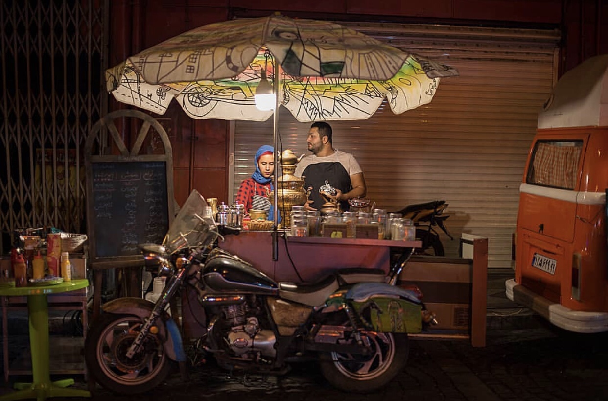 عدسة إيرانية: مقهى على دراجة 1